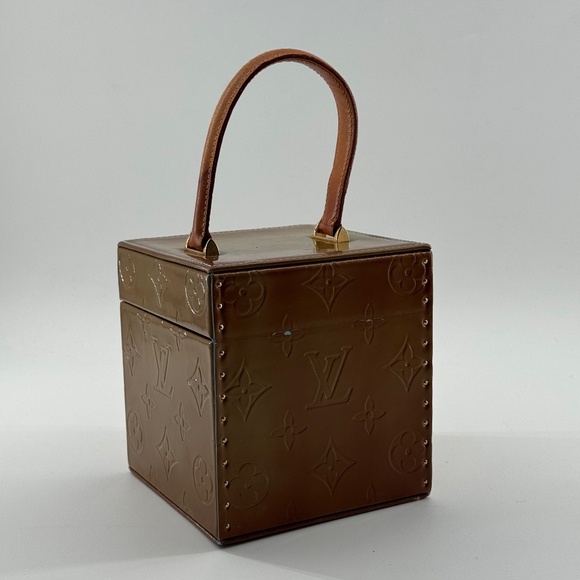 Louis Vuitton Box - Picture 3 of 10